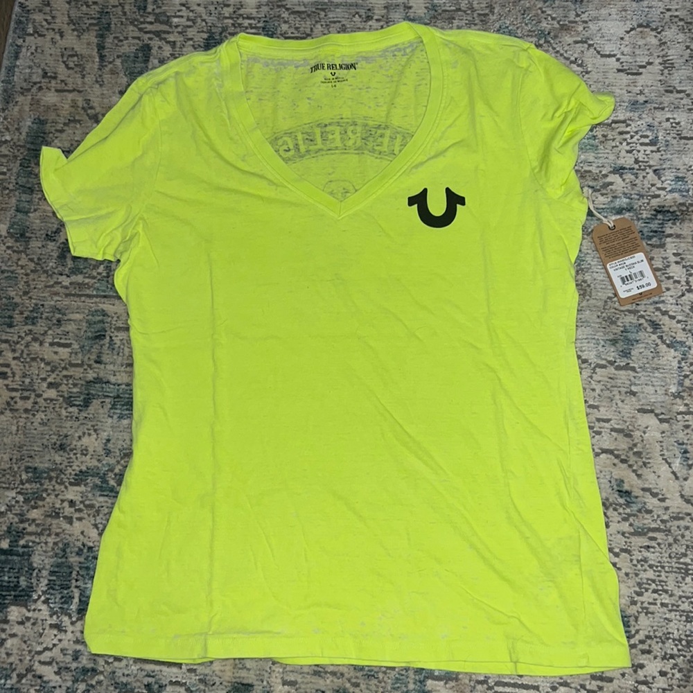 NWT True Religion Tee!